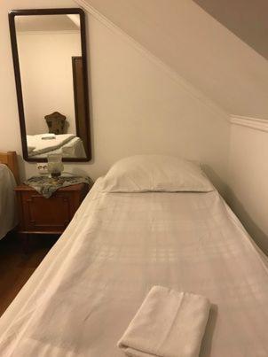 Engi Panzio Bed & Breakfast Ocna de Sus ภายนอก รูปภาพ